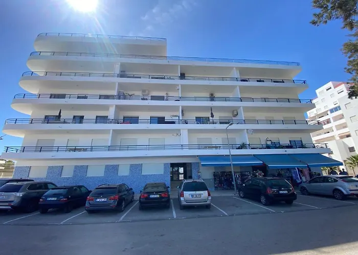 Quarteira Beach 公寓 奎特里拉