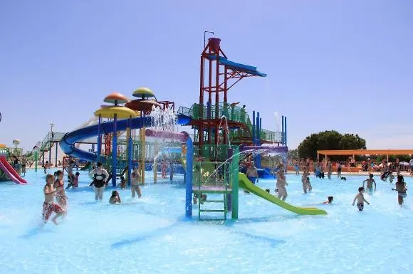 Quarteira Beach